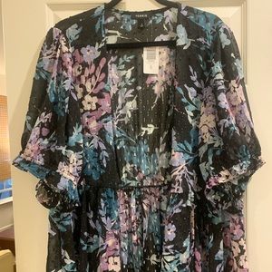 Torrid NWT lightweight cover up Size 4